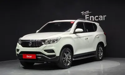 KG_Mobility_Ssangyong Rexton · 2018 год