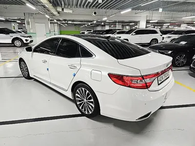 Hyundai Grandeur 2014, 145612 км, за 7000000 KRW - фото 5