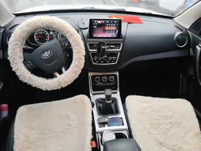 Bestune X40 2019, 50000 км, за 33340.35 CNY - фото 6