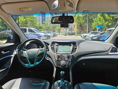 Hyundai Santafe 2016, 100123 км, за 13500000 KRW - фото 12