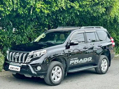 Toyota Prado 2017, 70000 км, за 181800 CNY