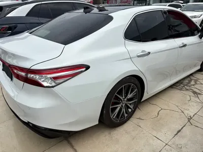 Toyota Camry 2022, 70000 км, за 98800 CNY - фото 16