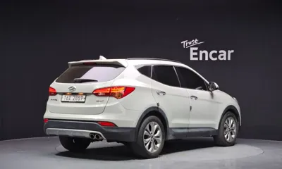 Hyundai Santafe 2015, 199151 км, за 8000000 KRW