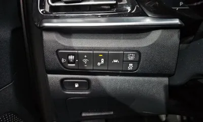 Kia Niro 2021, 57823 км, за 99990000 KRW - фото 17