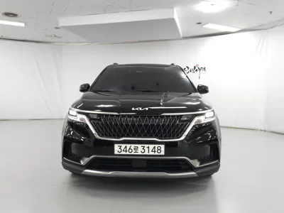 Kia Canival · 2023 год