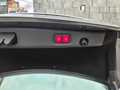 Mercedes-Benz E-Class 2019, 119589 км, за 18800000 KRW - фото 19
