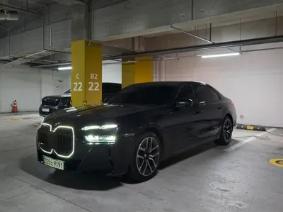 BMW 7-Series 2023, 66400 км, за 95000000 KRW