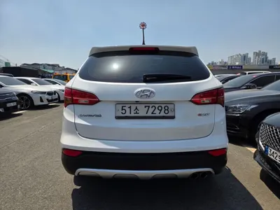 Hyundai Santafe 2014, 179894 км, за 8200000 KRW