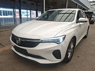 Buick Verano 2023, 53700 км, за 51300 CNY