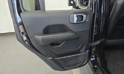 Jeep Wrangler 2021, 40740 км, за 40800000 KRW - фото 25
