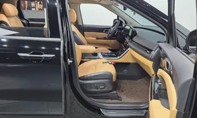 Kia Canival 2023, 43711 км, за 30500000 KRW - фото 26