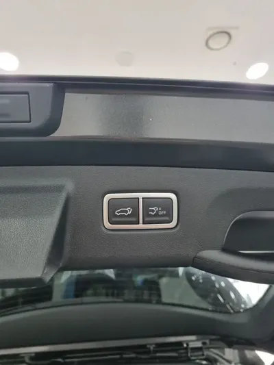 Kia Sorento 2026, 18 км, за 99990000 KRW - фото 16