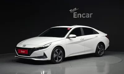 Hyundai Avante · 2021 год