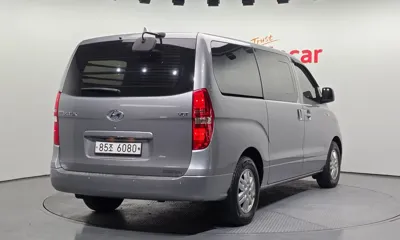 Hyundai Starex 2018, 150037 км, за 9600000 KRW - фото 2