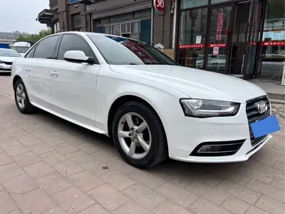Audi A4L 2013, 120000 км, за 35500 CNY