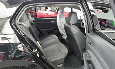 Volkswagen Golf 2026, 16 км, за 39990000 KRW - фото 12