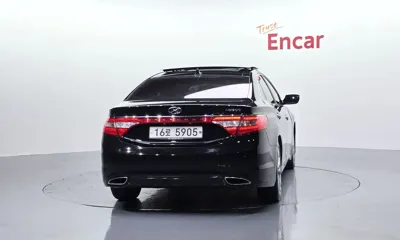 Hyundai Grandeur 2011, 221378 км, за 3500000 KRW