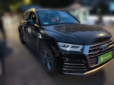 Audi Q5L 2020, 45300 км, за 194968.12 CNY