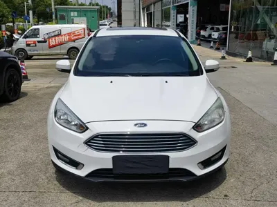 Ford Focus 2017, 115000 км, за 26800 CNY