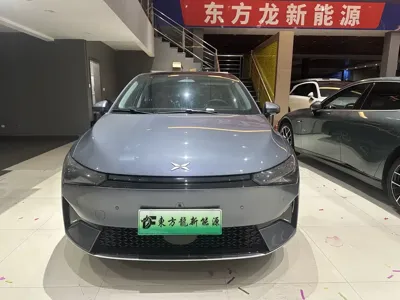 Xpeng P5 2022, 3000 км, за 87800 CNY