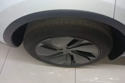 Tesla Model Y 2026, 200 км, за 256941.15 CNY - фото 10