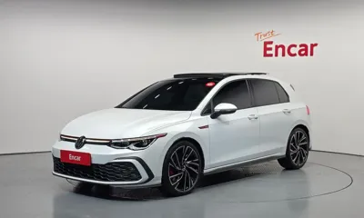 Volkswagen Golf · 2024 год