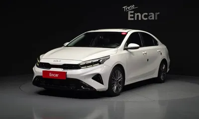Kia K3 · 2022 год