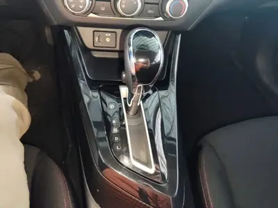 Nissan Bluebird 2017, 118600 км, за 32100 CNY - фото 14