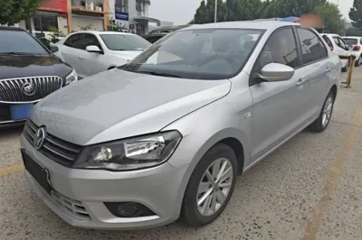 Volkswagen Jetta · 2015 год