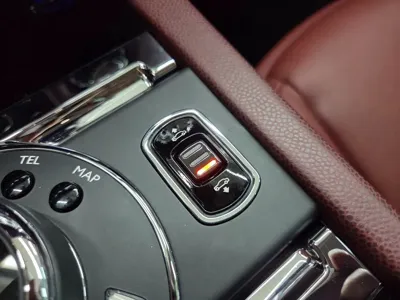 Rolls-Royce Wraith 2016, 66287 км, за 153000000 KRW - фото 15