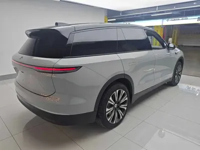 Nio ES8 2024, 18600 км, за 259800 CNY