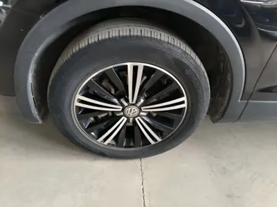 Volkswagen Tiguan L 2020, 57200 км, за 94900 CNY - фото 25