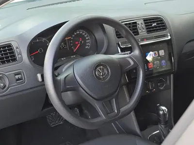 Volkswagen Polo 2017, 45000 км, за 31000 CNY