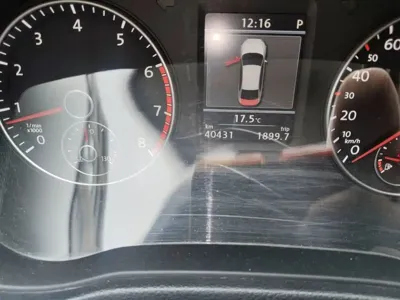 Volkswagen Passat 2015, 40400 км, за 43200 CNY - фото 8