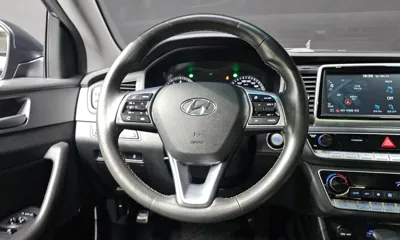 Hyundai Sonata 2018, 58402 км, за 17990000 KRW - фото 11