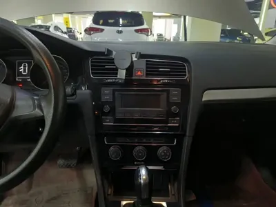 Volkswagen Golf 2019, 71100 км, за 43300 CNY - фото 13