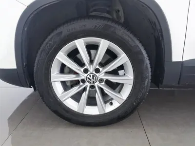 Volkswagen Tiguan 2016, 160500 км, за 25900 CNY - фото 17