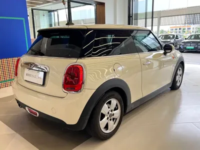 MINI MINI 2018, 75000 км, за 61800 CNY - фото 6