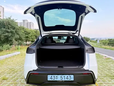 Tesla Model Y 2025, 7248 км, за 52990000 KRW - фото 9