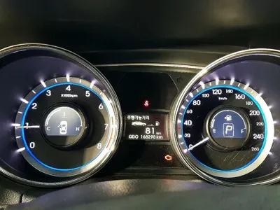 Hyundai Sonata 2014, 168298 км, за 3700000 KRW - фото 7