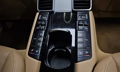 Porsche Panamera 2016, 100332 км, за 27600000 KRW - фото 18