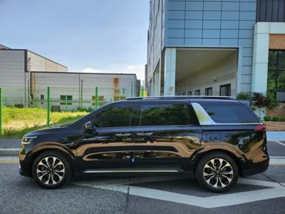 Kia Canival 2023, 24734 км, за 27500000 KRW