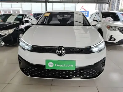 Volkswagen Lavida 2025, 14100 км, за 62300 CNY