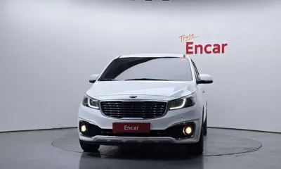 Kia Canival 2017, 199321 км, за 6900000 KRW - фото 3
