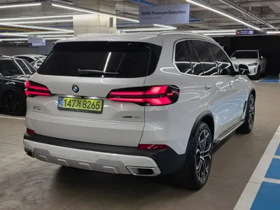 BMW X5 2025, 4417 км, за 100000000 KRW