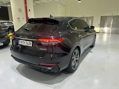Maserati Levante 2023, 4007 км, за 94000000 KRW - фото 2