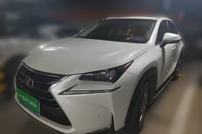 Lexus NX · 2015 год