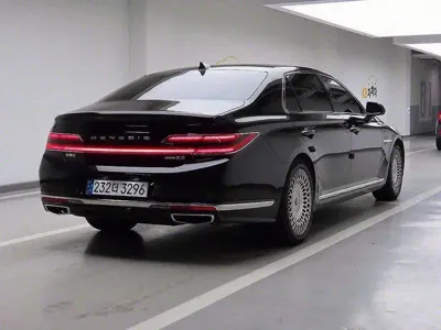 Genesis G90 2019, 97016 км, за 570000 KRW