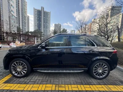 Mercedes-Benz GLE-Class 2024, 11500 км, за 107380000 KRW - фото 2