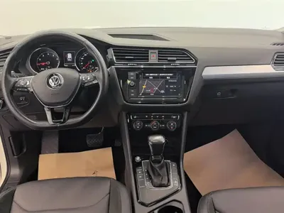 Volkswagen Tiguan L 2019, 73700 км, за 82600 CNY - фото 12